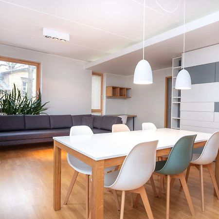 Dream Stay - Stylish Apartment Near Old Town With Free Parking Tallinn Extérieur photo