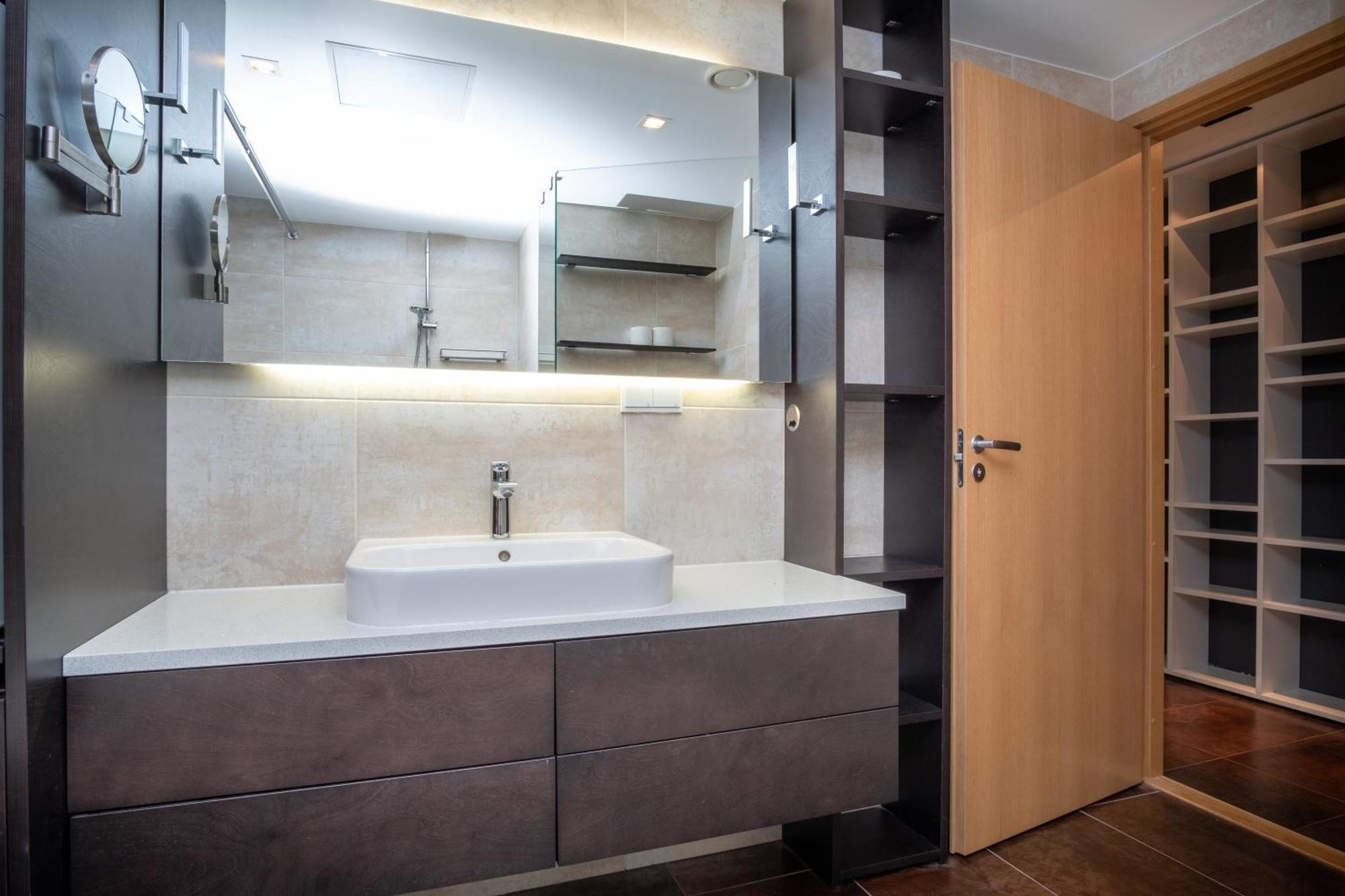 Dream Stay - Stylish Apartment Near Old Town With Free Parking Tallinn Extérieur photo